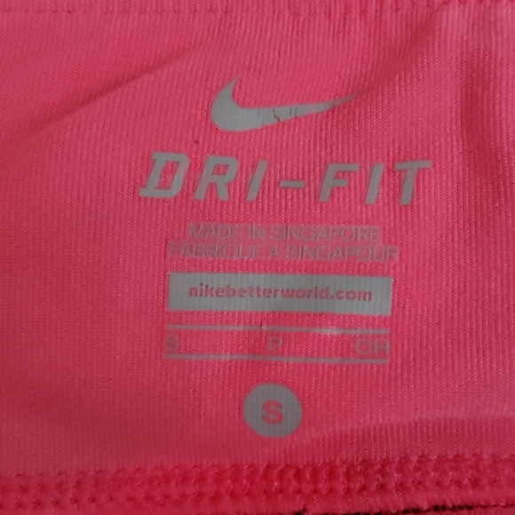 Womens nike capri with pocket - Picture 3 of 4